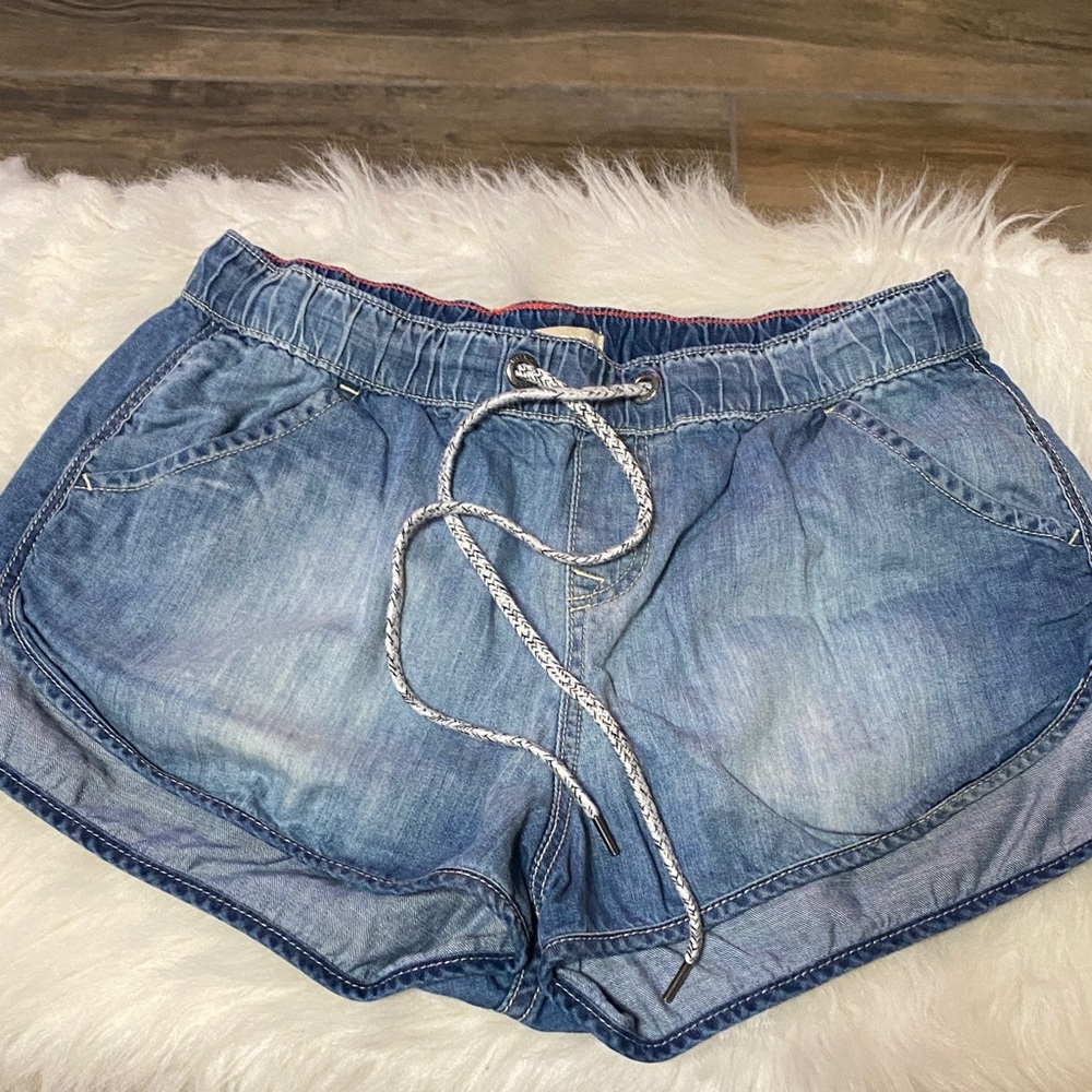 Roxy Light Blue Jean Shorts, size medium